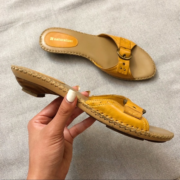 naturalizer yellow sandals